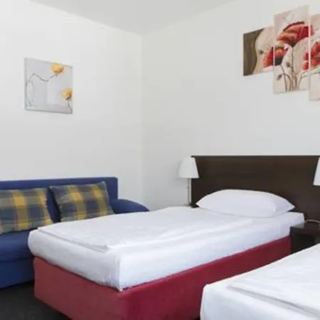 Vega Lägenhetshotell 3*